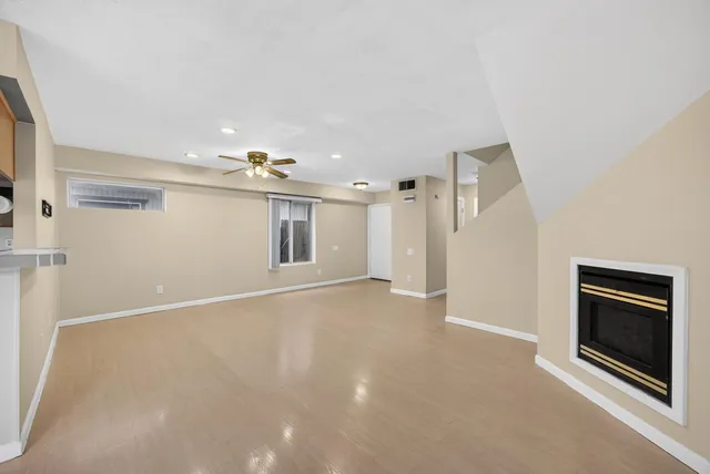 $299,950 | 525 Samuel Way, Sacramento, CA 95838