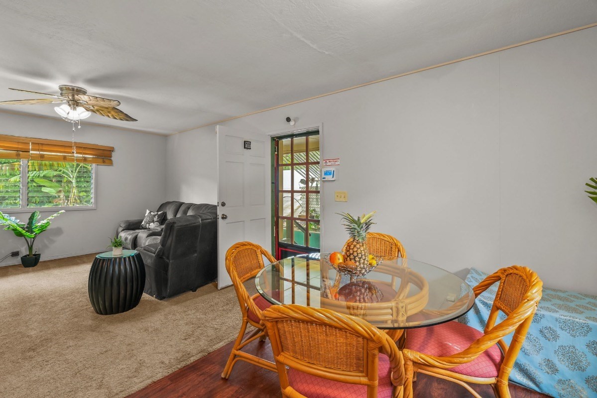 4430 Eke Road Koloa, HI 96756 - Photo 6 of 25 a workspace with furniture and windows