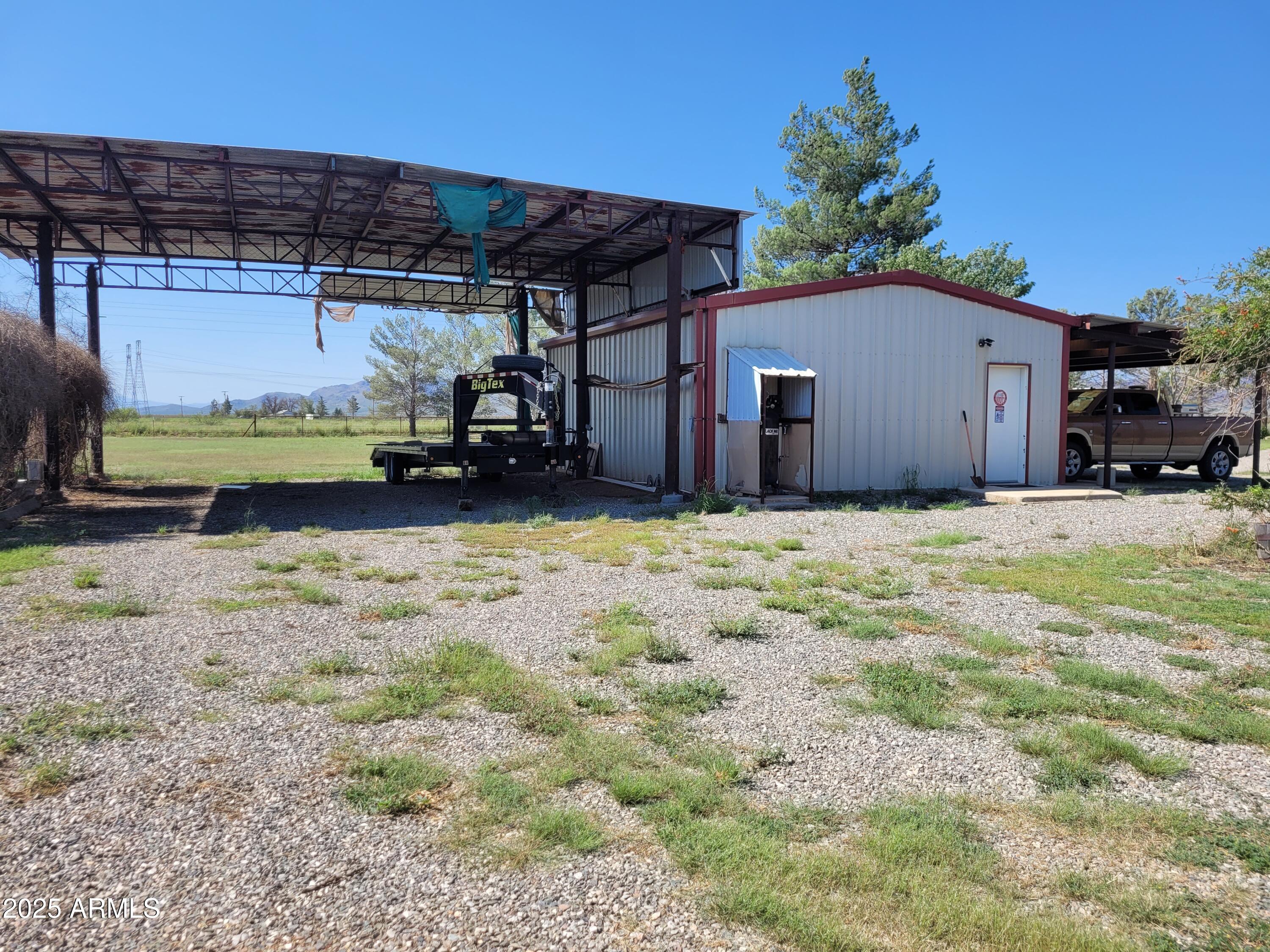 8255 North Fort Grant Road Willcox, AZ 85643 - Photo 13 of 40 a view of a backyard