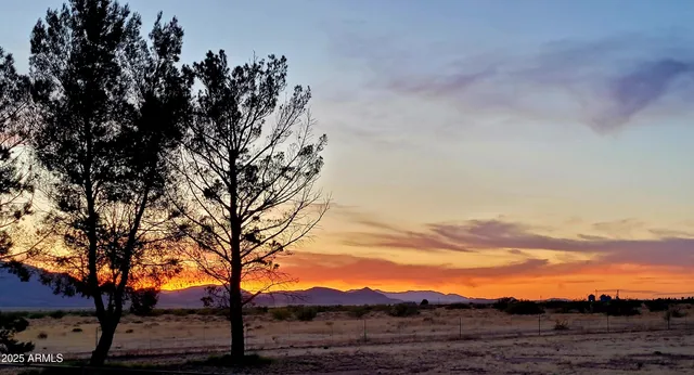 $435,000 | 8255 North Fort Grant Road, Willcox, AZ 85643