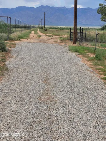 $435,000 | 8255 North Fort Grant Road, Willcox, AZ 85643