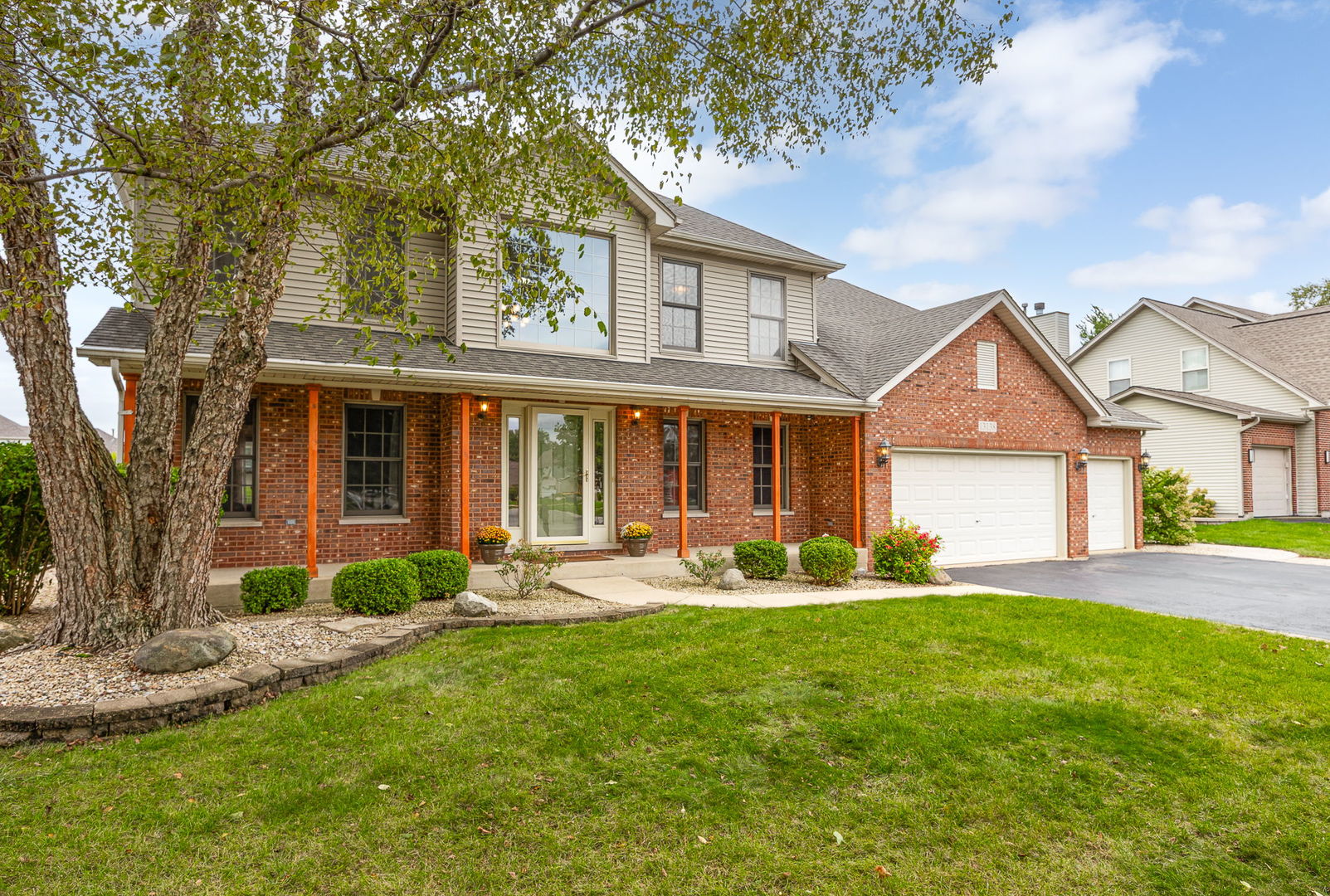 13138 Sunderlin Road Plainfield, IL 60585 - Photo 2 of 50 Gallery Image 2
