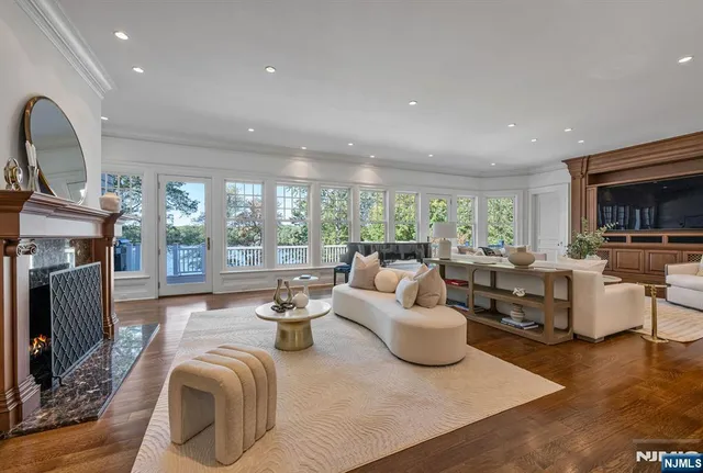 $4,999,999 | 907 Scioto Drive, Franklin Lakes, NJ 07417