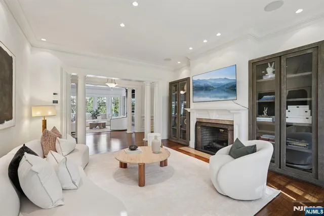 $4,999,999 | 907 Scioto Drive, Franklin Lakes, NJ 07417