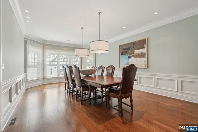 $4,999,999 | 907 Scioto Drive, Franklin Lakes, NJ 07417