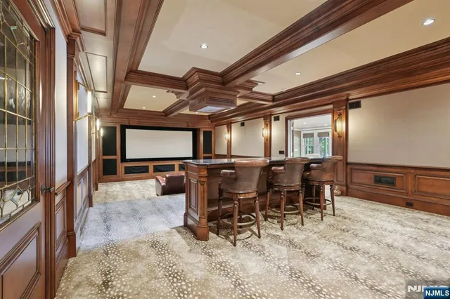 $4,999,999 | 907 Scioto Drive, Franklin Lakes, NJ 07417