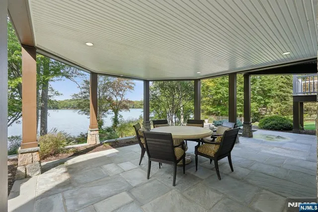 $4,999,999 | 907 Scioto Drive, Franklin Lakes, NJ 07417