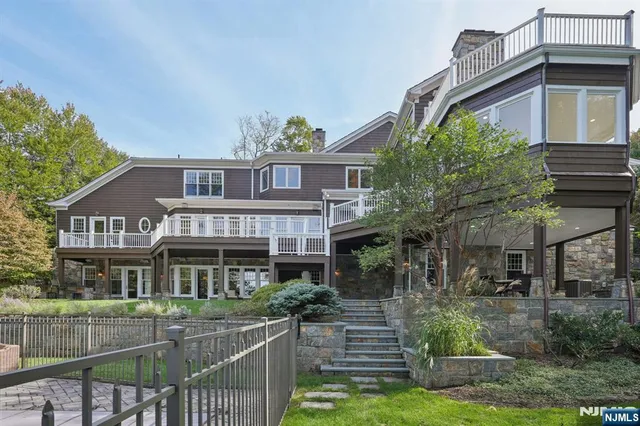 $4,999,999 | 907 Scioto Drive, Franklin Lakes, NJ 07417