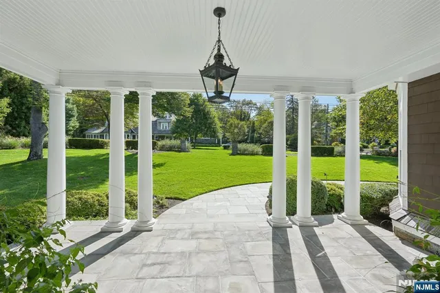 $4,999,999 | 907 Scioto Drive, Franklin Lakes, NJ 07417