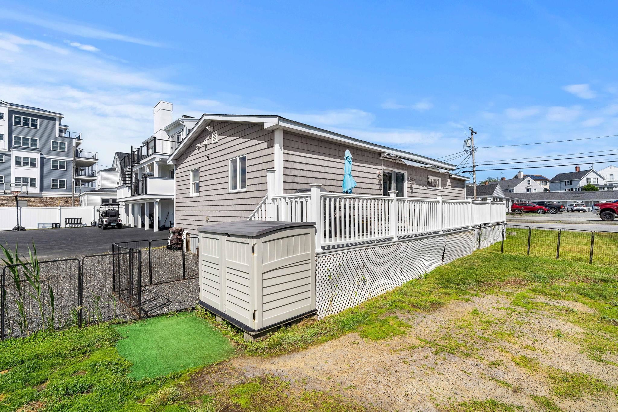 527 Ocean Boulevard Hampton, NH 03842 - Photo 29 of 38