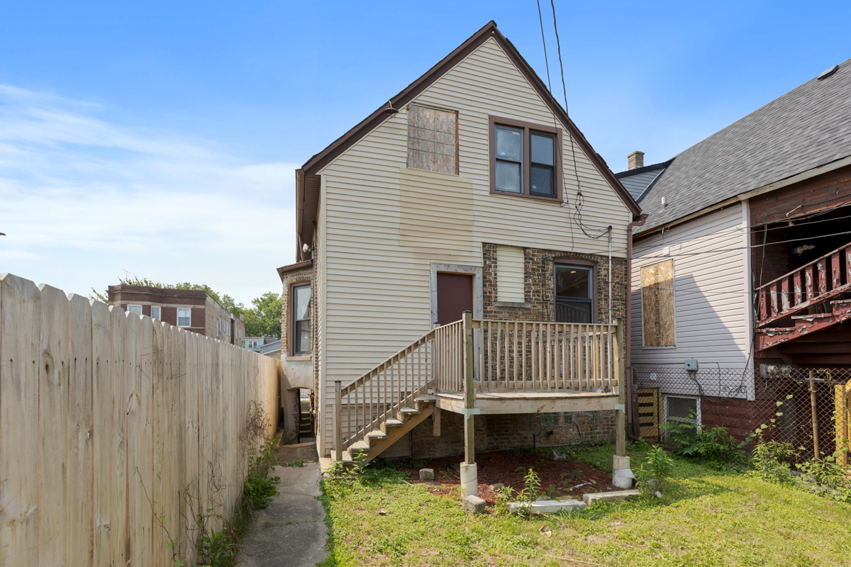 906 West 71st Street Chicago, IL 60621 - Photo 18 of 20