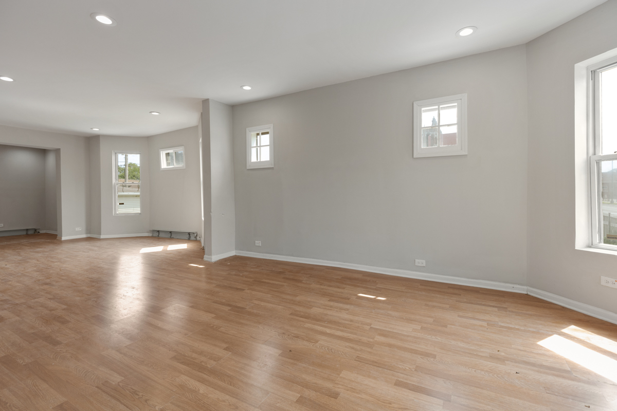 906 West 71st Street Chicago, IL 60621 - Photo 5 of 20