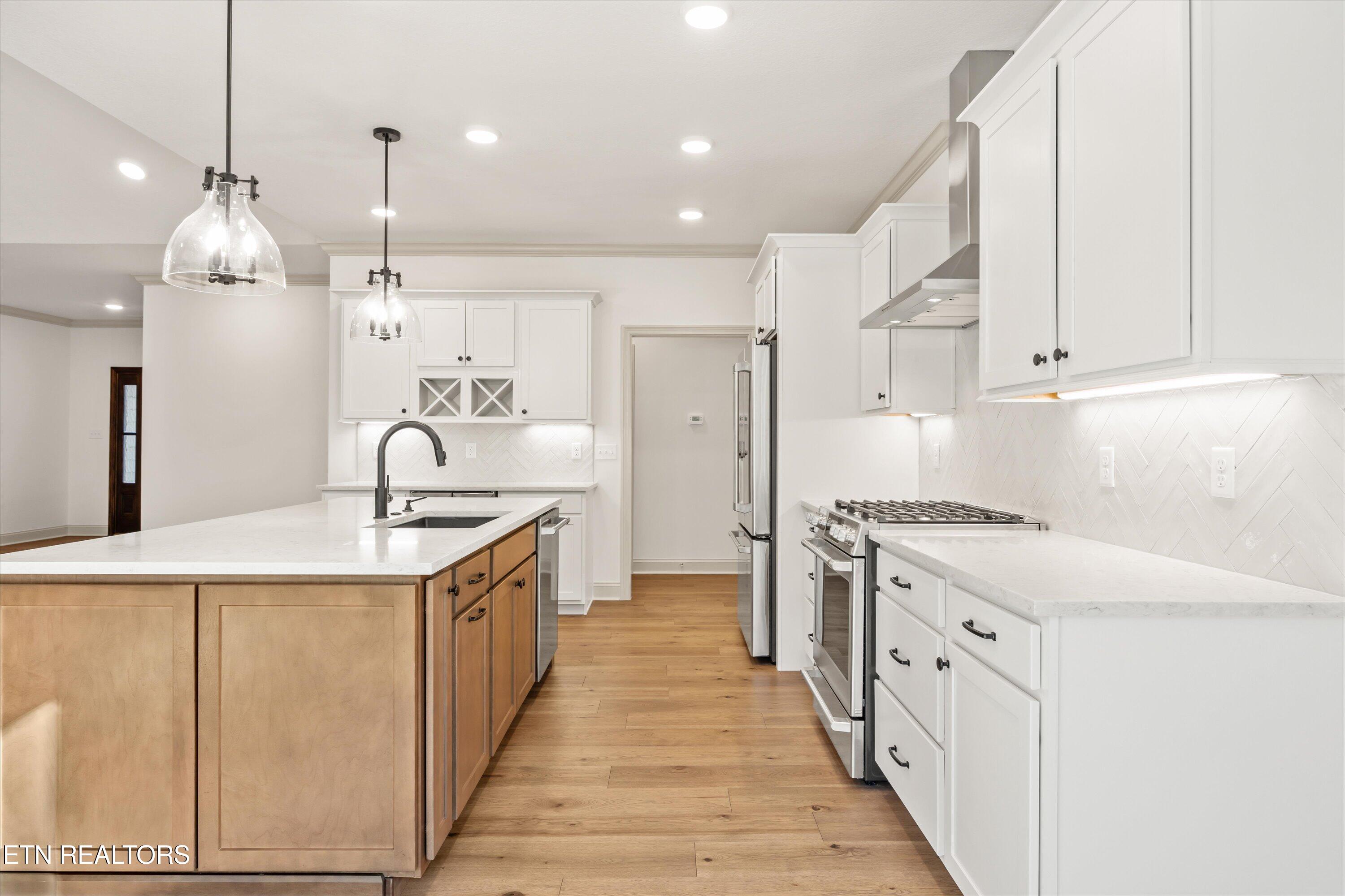 127 Hanani Trail Vonore, TN 37885 - Photo 13 of 52 13-127 Hanani Trail 08