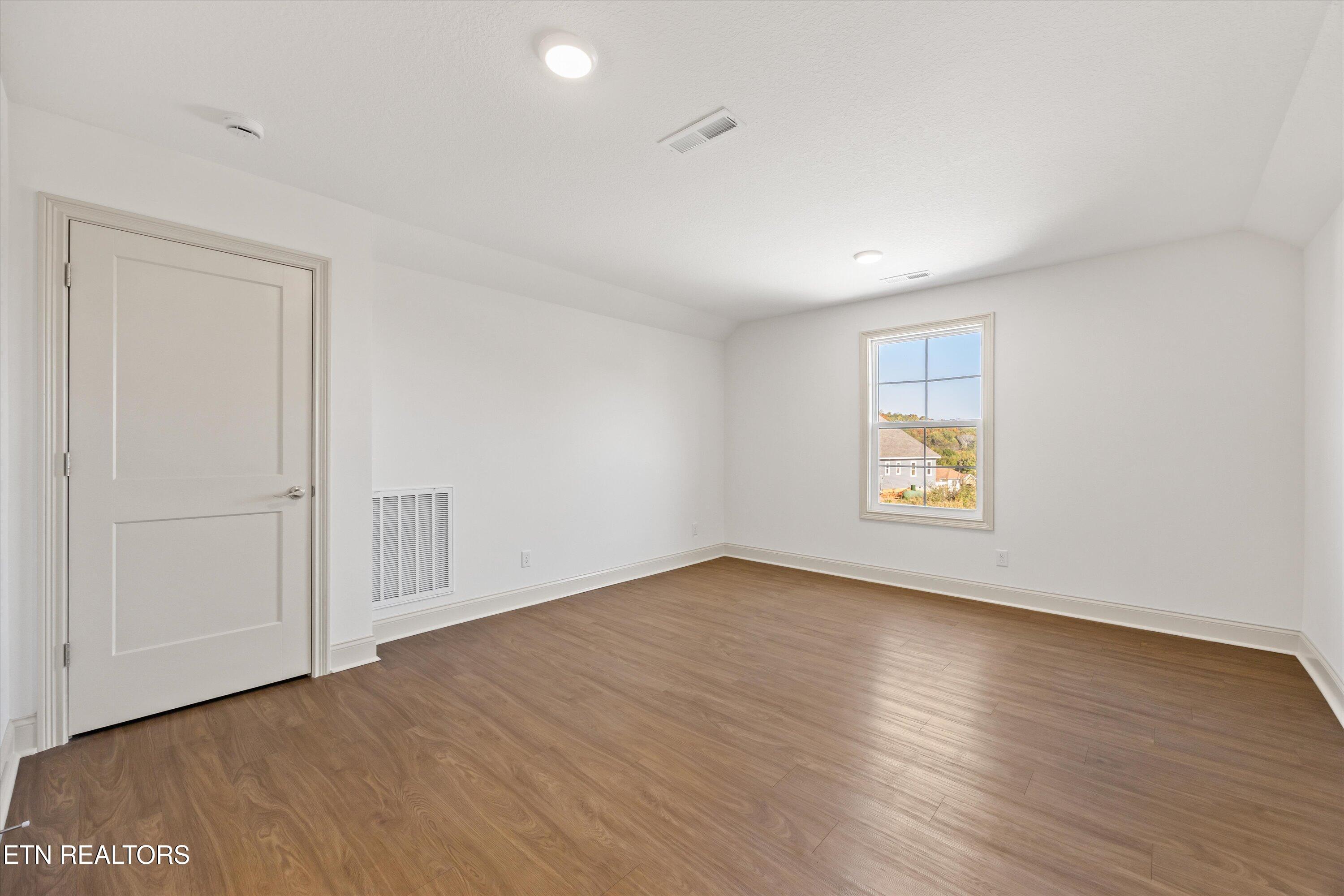 127 Hanani Trail Vonore, TN 37885 - Photo 27 of 52 27-127 Hanani Trail 22