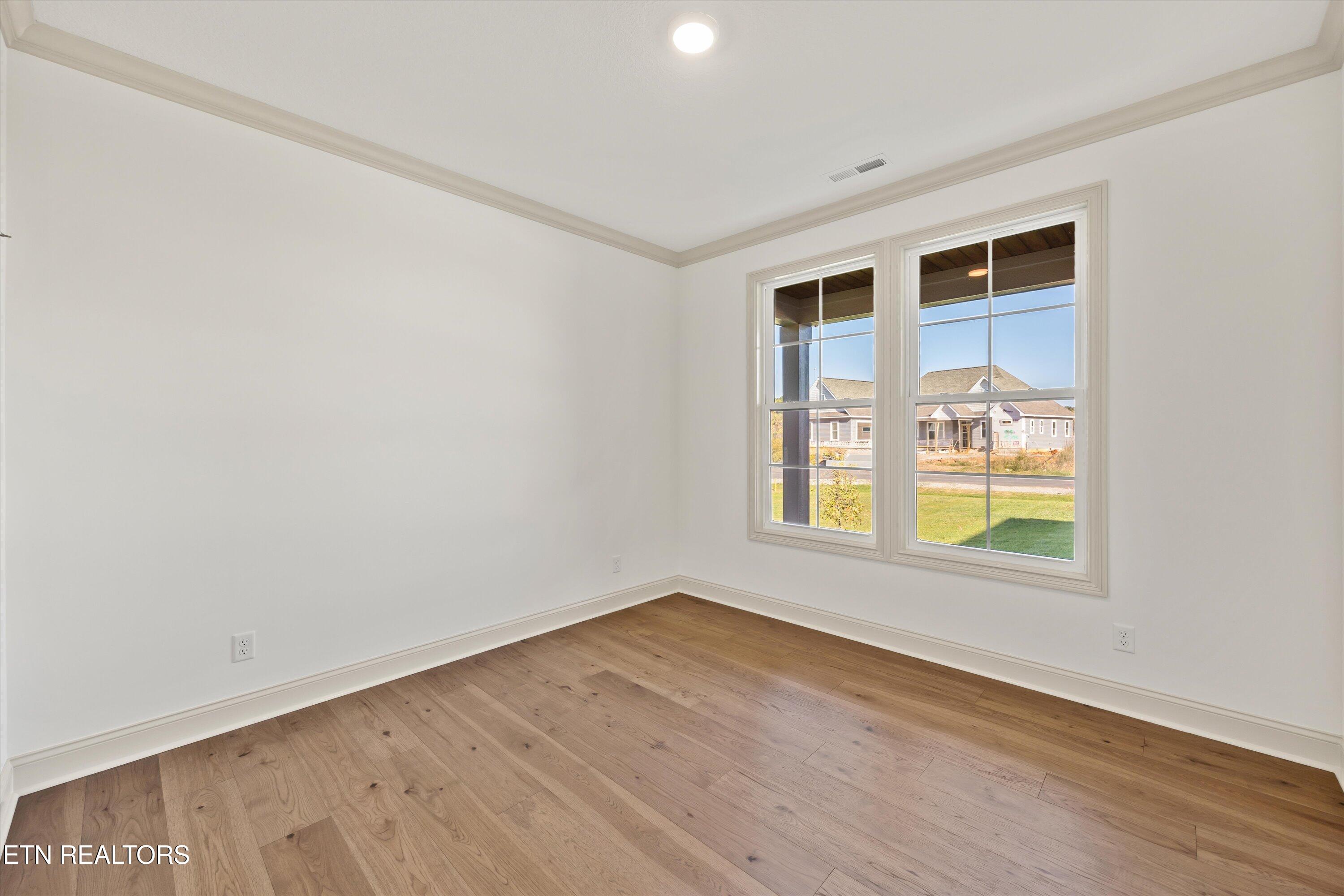 127 Hanani Trail Vonore, TN 37885 - Photo 30 of 52 30-127 Hanani Trail 25