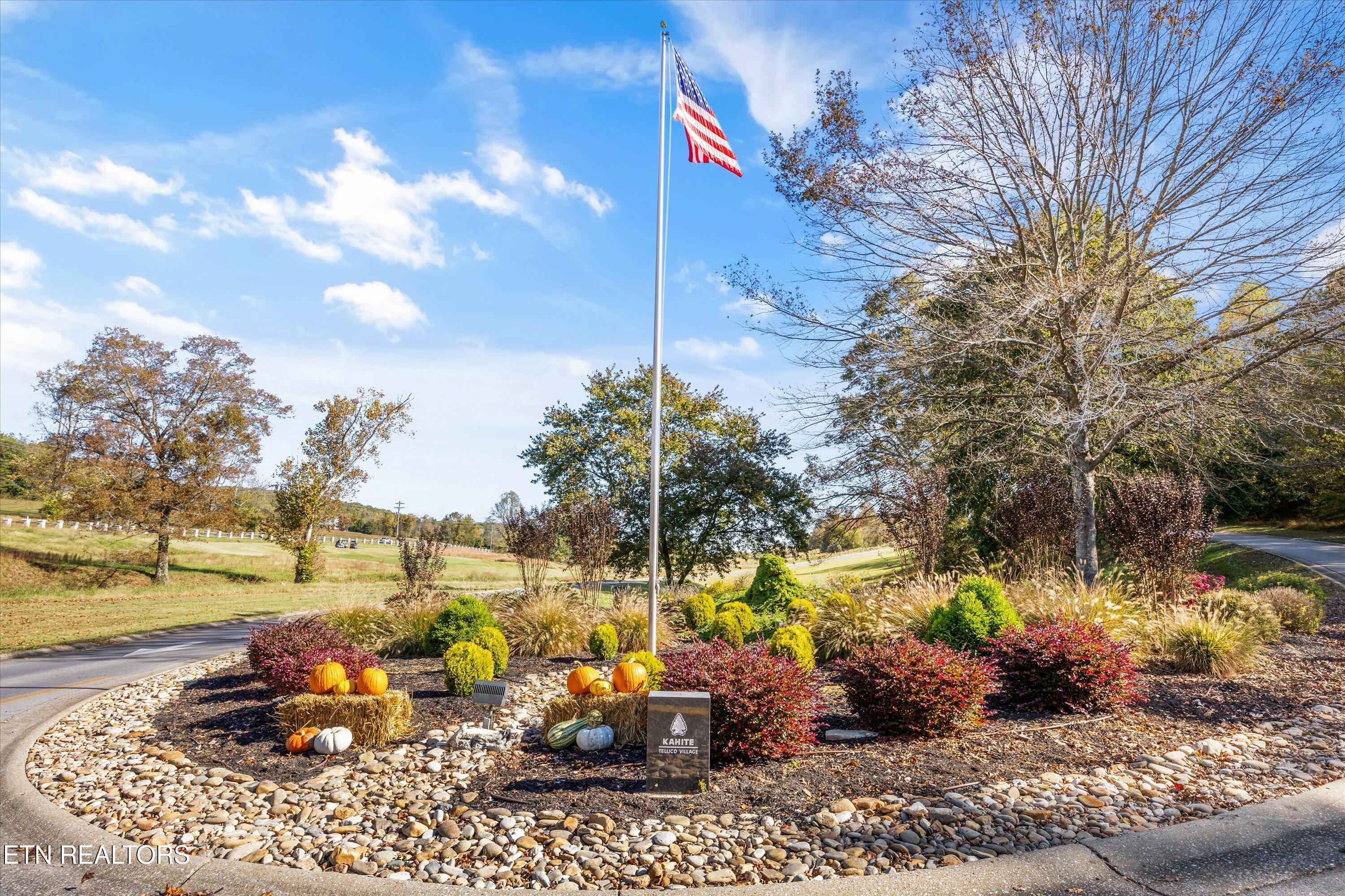 127 Hanani Trail Vonore, TN 37885 - Photo 45 of 52 45-127 Hanani Trail 38