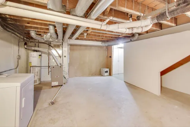 $275,000 | 587 Shorely Drive, Barrington, IL 60010