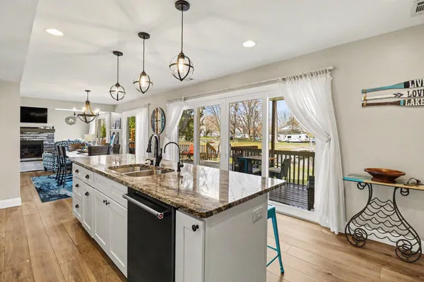 $799,900 | 2973 Indian Trail, Pinckney, MI 48169