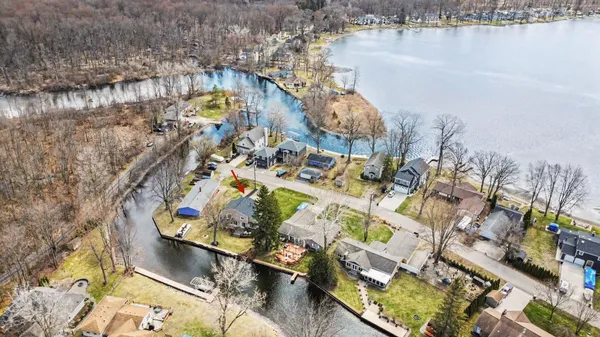 $799,900 | 2973 Indian Trail, Pinckney, MI 48169