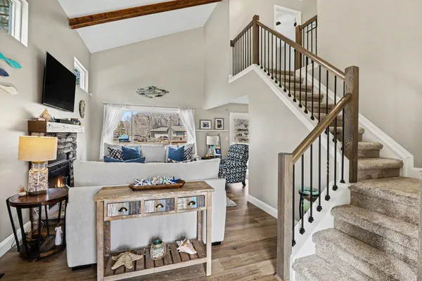 $799,900 | 2973 Indian Trail, Pinckney, MI 48169