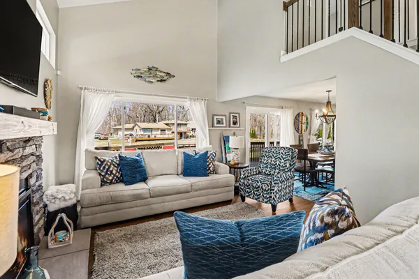 $799,900 | 2973 Indian Trail, Pinckney, MI 48169