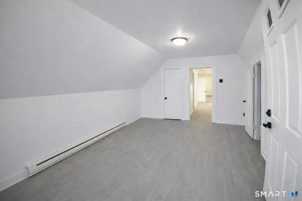 $1,450 | 69 West Liberty Street, Unit 3, Waterbury, CT 06706