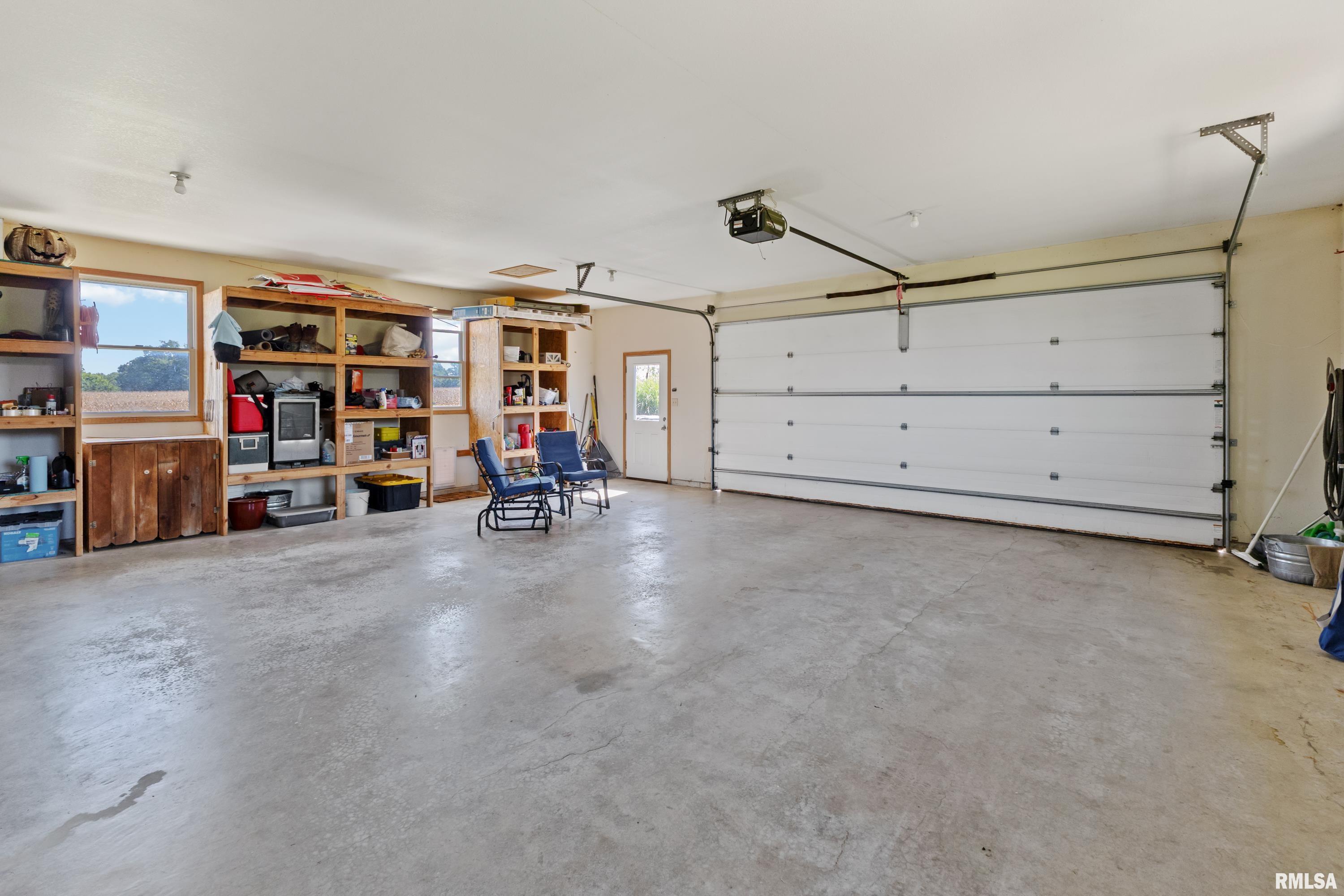 702 East 3000th Street Liberty, IL 62347 - Photo 14 of 42