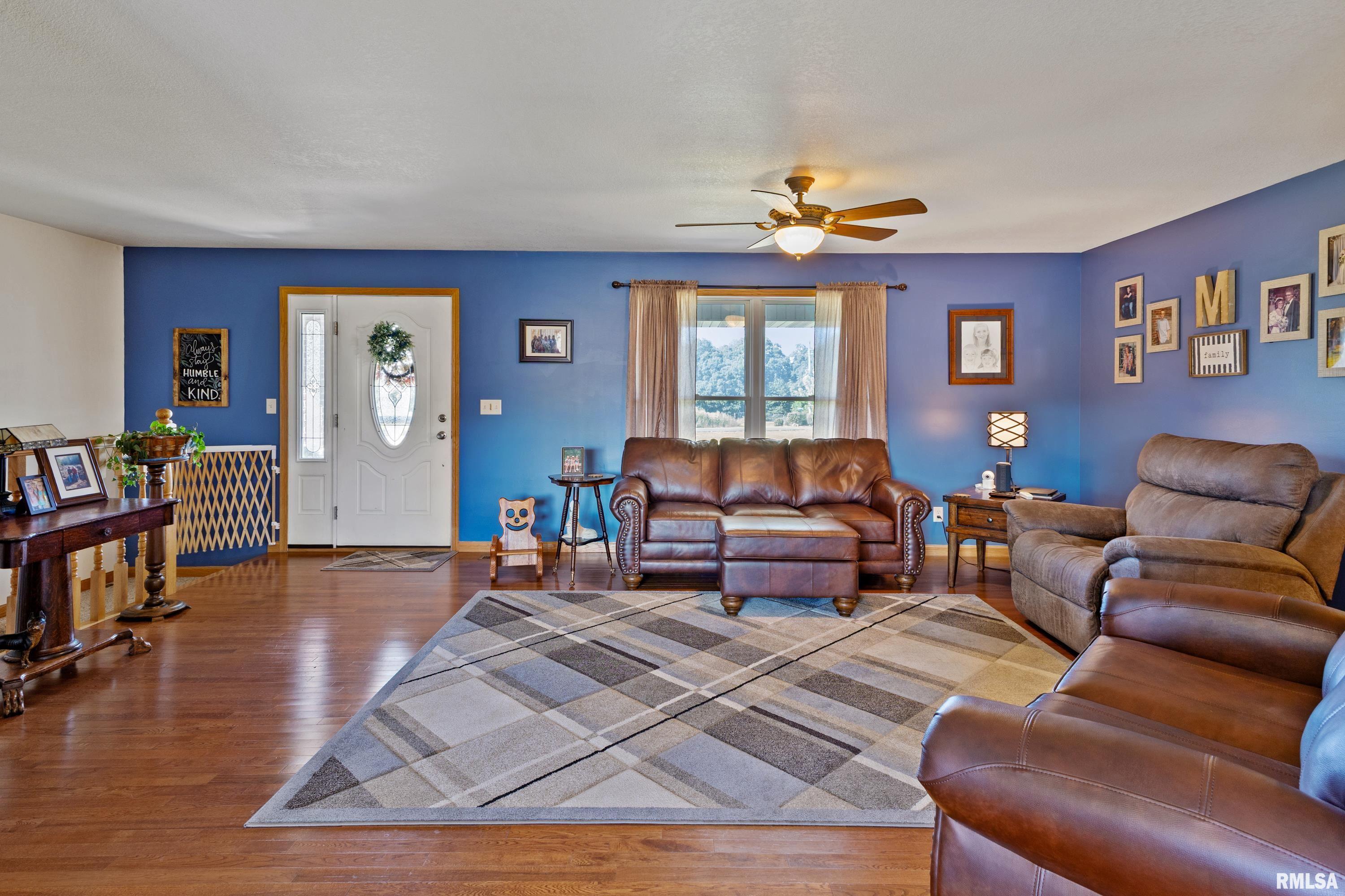 702 East 3000th Street Liberty, IL 62347 - Photo 16 of 42