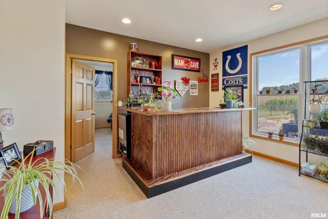 $340,000 | 702 East 3000th Street, Liberty, IL 62347