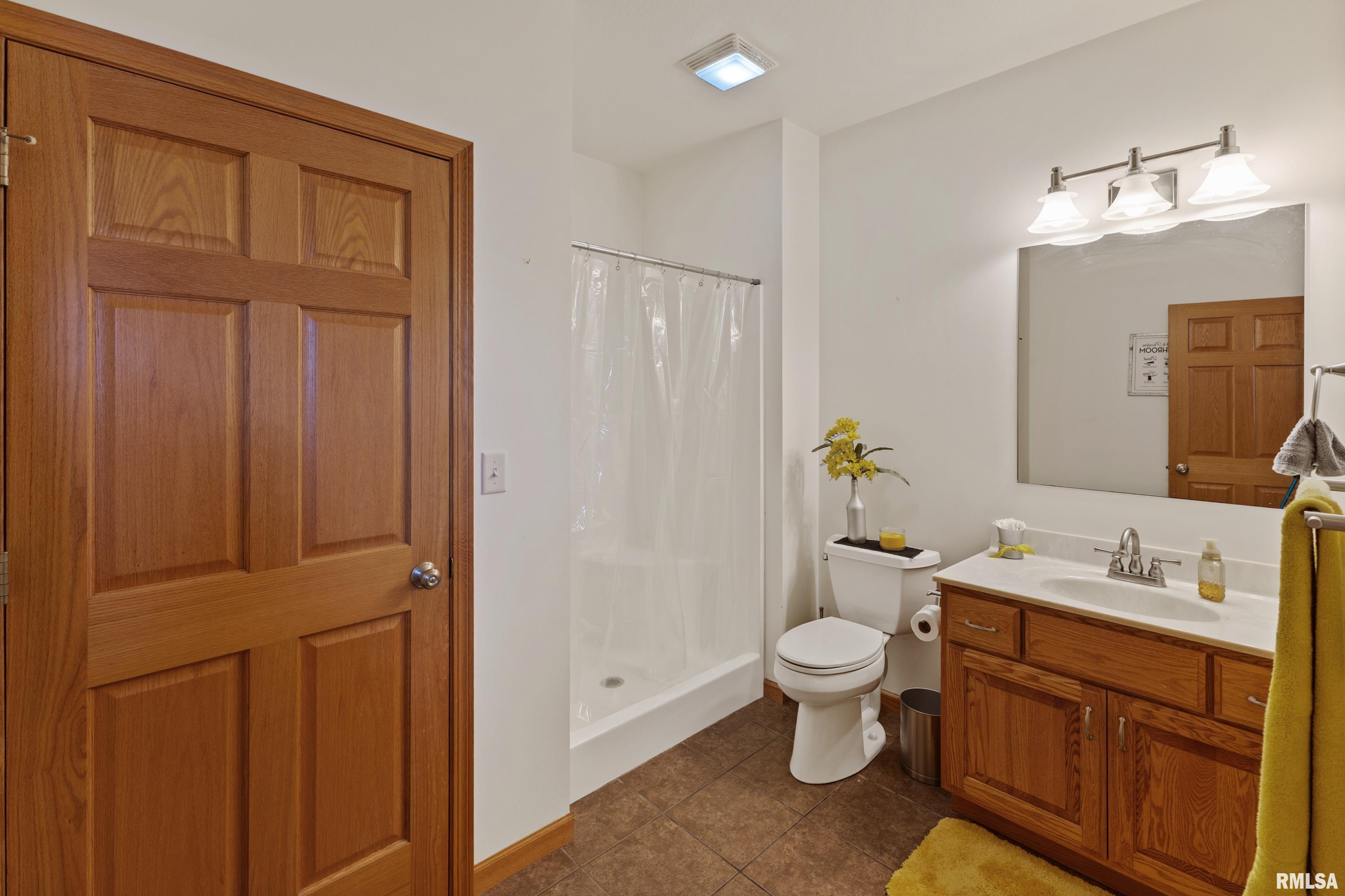 702 East 3000th Street Liberty, IL 62347 - Photo 29 of 42