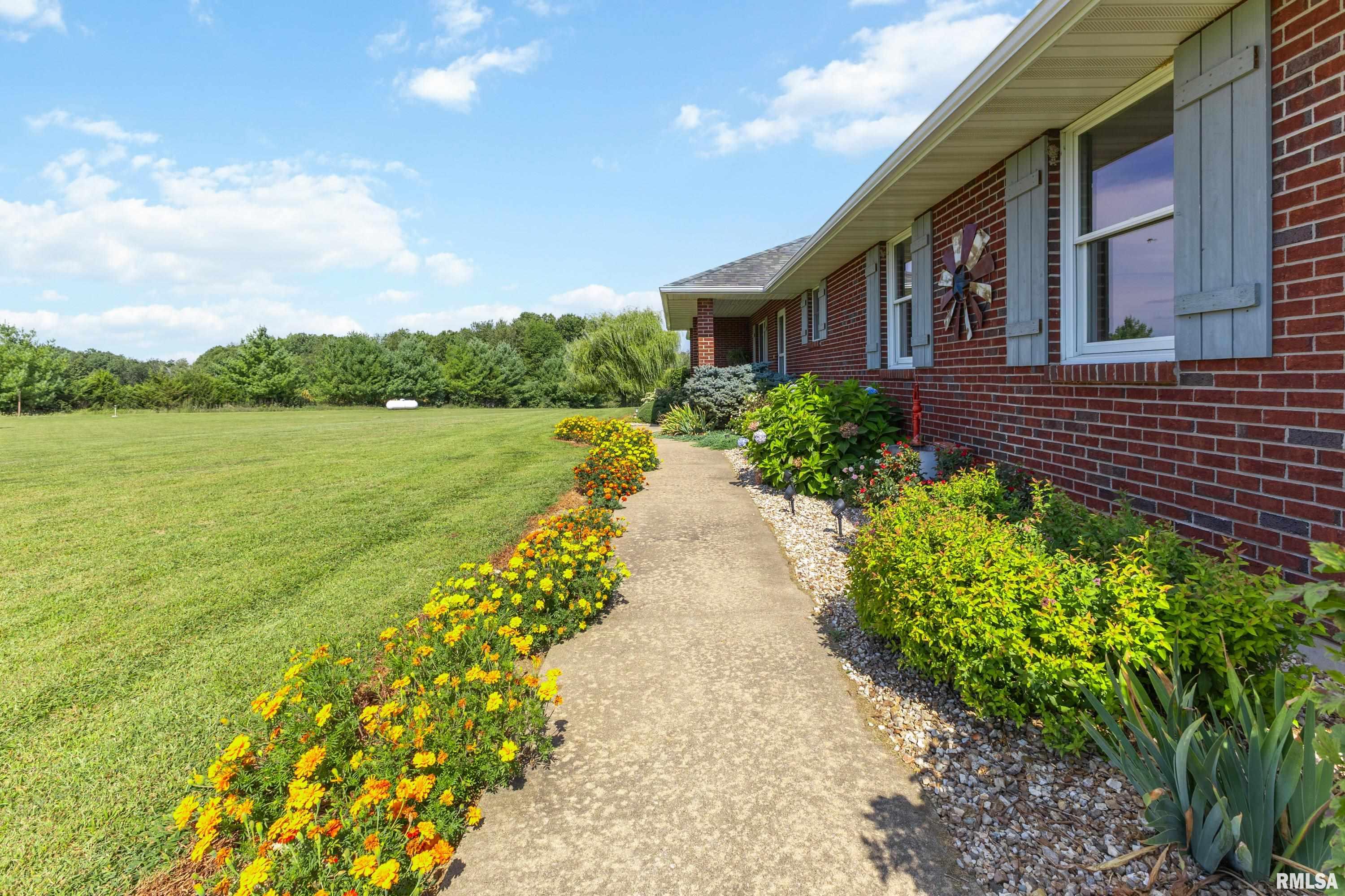 702 East 3000th Street Liberty, IL 62347 - Photo 36 of 42