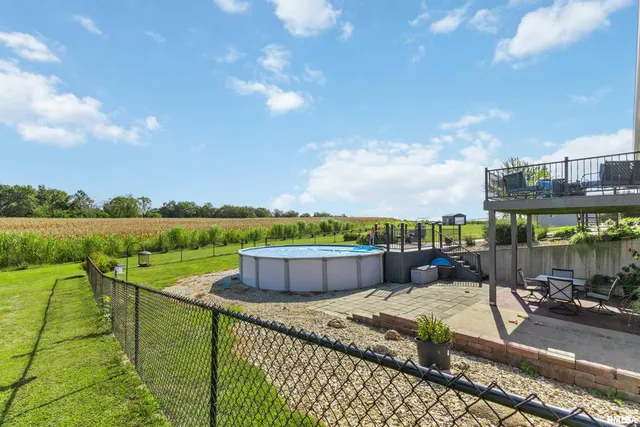 $340,000 | 702 East 3000th Street, Liberty, IL 62347