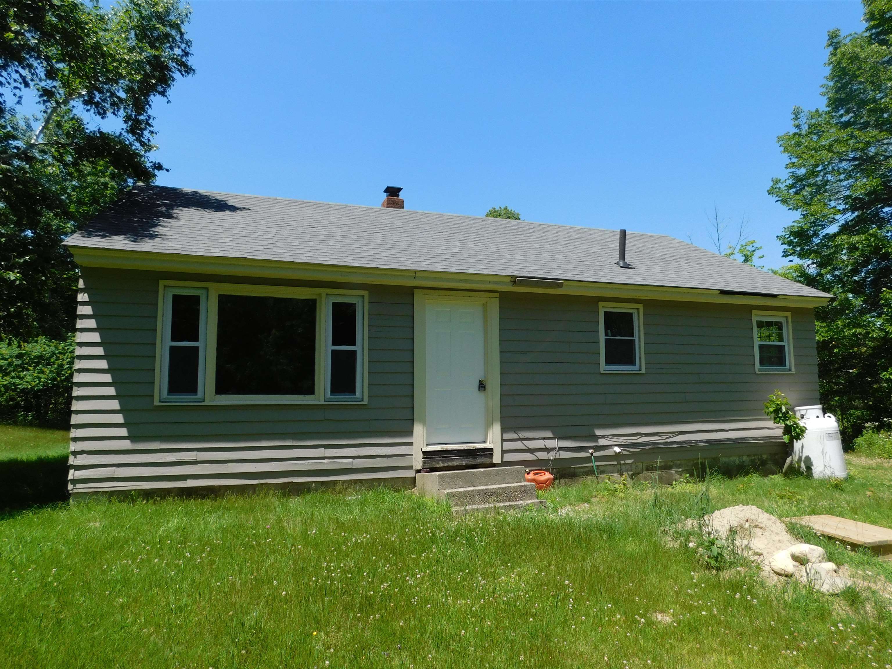 399 Lacross Road Springfield, VT 05156 - Photo 3 of 18