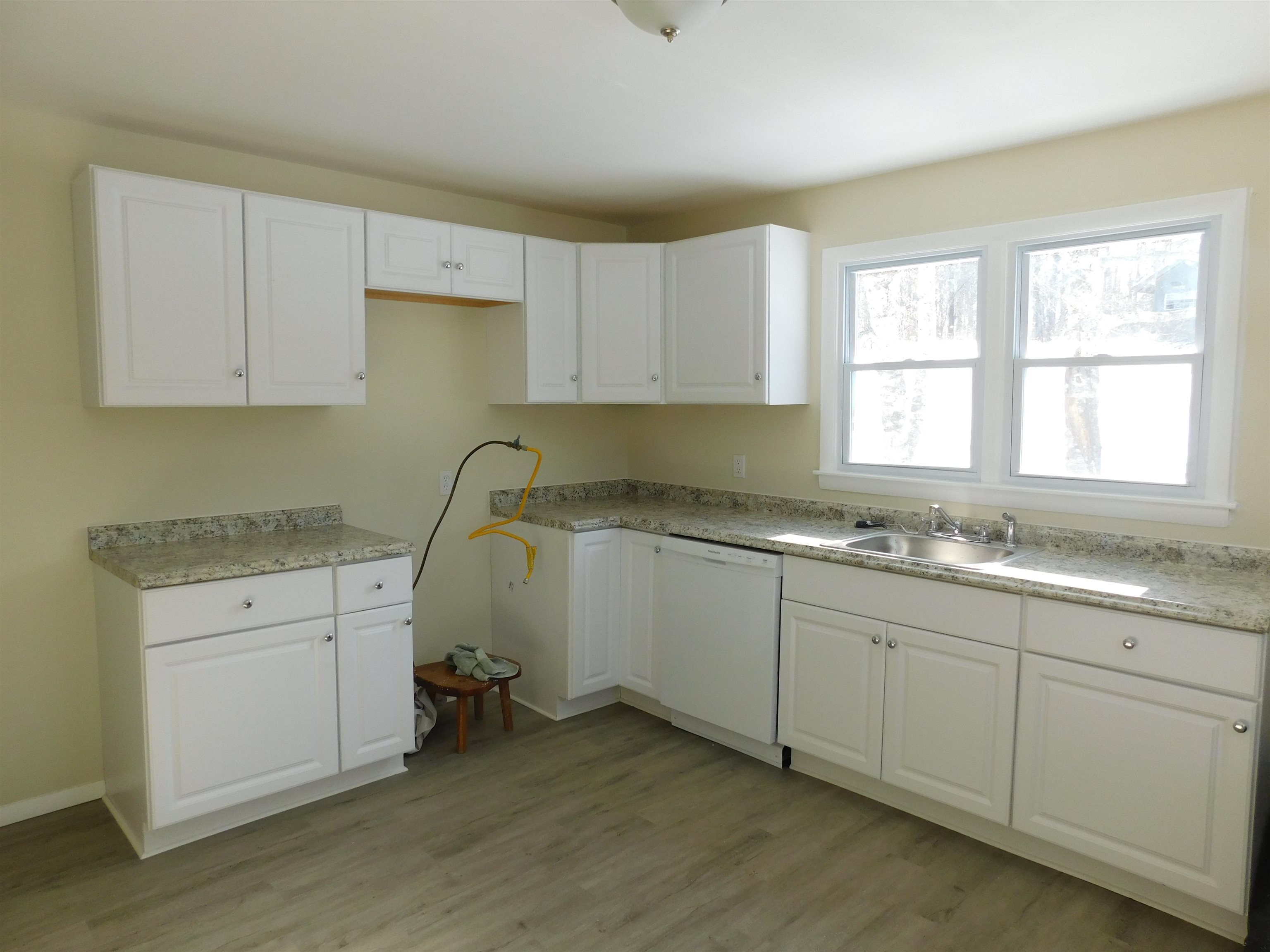 399 Lacross Road Springfield, VT 05156 - Photo 7 of 18