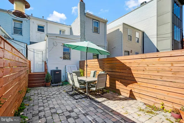 $775,000 | 913 4th Street Northeast, Washington, DC 20002
