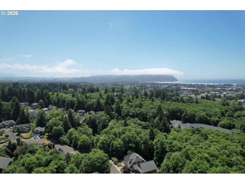 401 Hillside Loop Seaside, OR 97138 - Photo 10 of 48