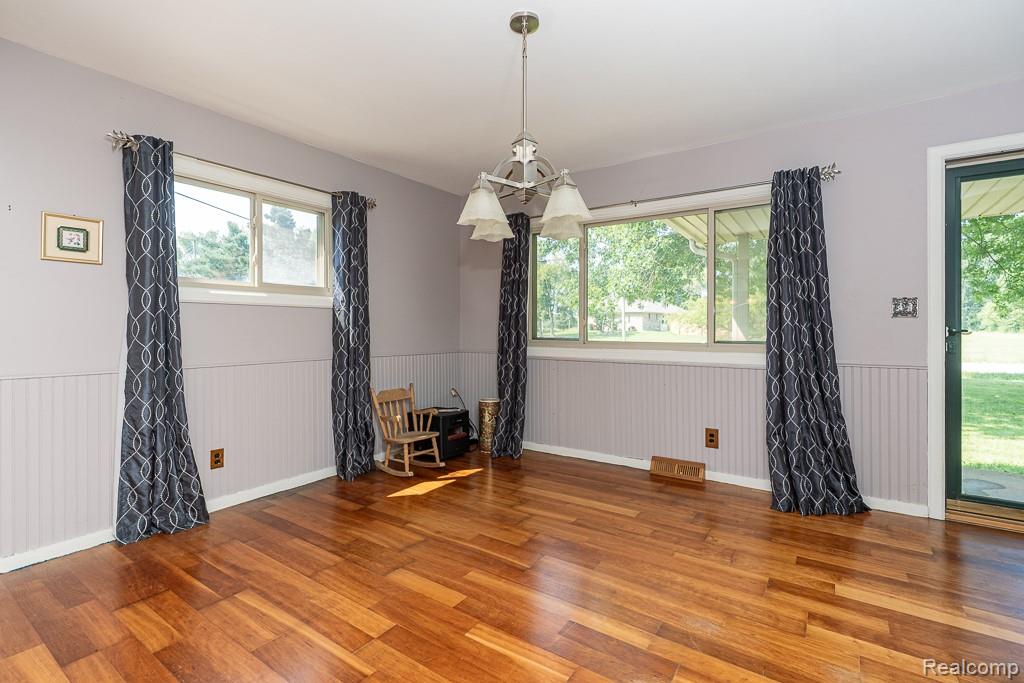 61960 Schoenherr Road Washington, MI 48094 - Photo 12 of 30 Gallery Image 12