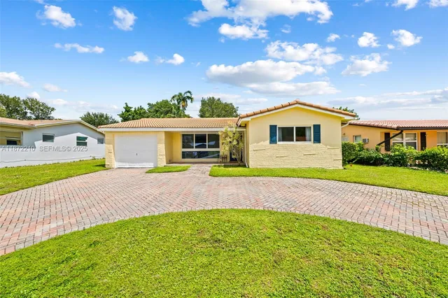 $669,999 | 1925 North 39th Avenue, Hollywood, FL 33021