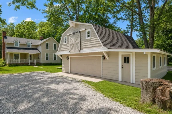 $340,000 | 889 Grayton Road, Berea, OH 44017