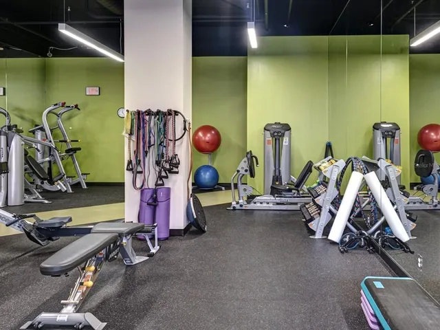 $979,000 | 1255 North Gulfstream Avenue, Unit 204, Sarasota, FL 34236