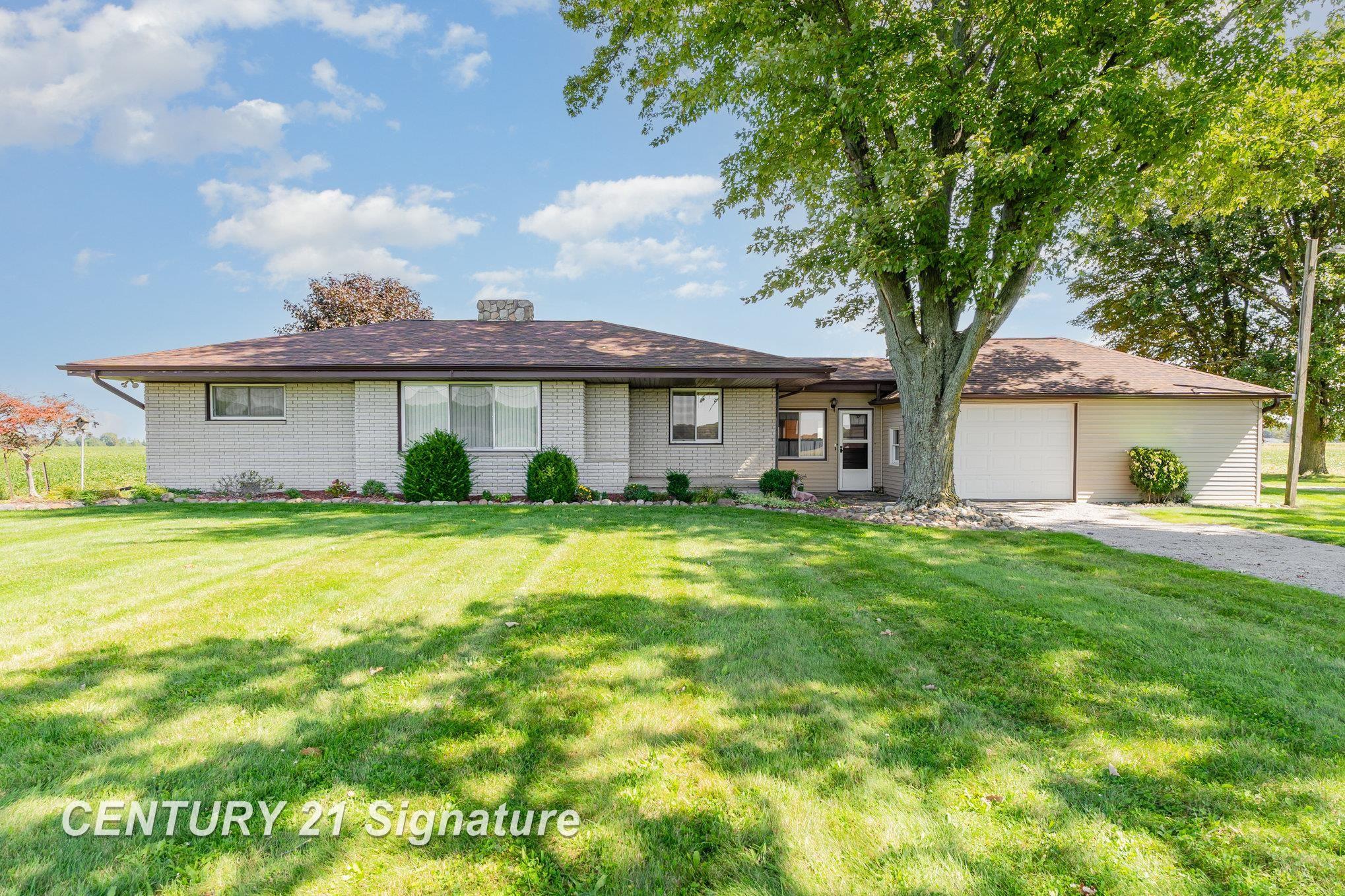 1755 South Orr Road Hemlock, MI 48626 - Photo 3 of 18