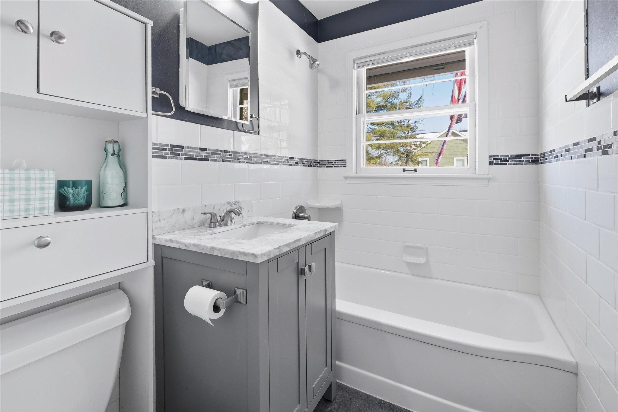 400 Mill Street Excelsior, MN 55331 - Photo 17 of 39