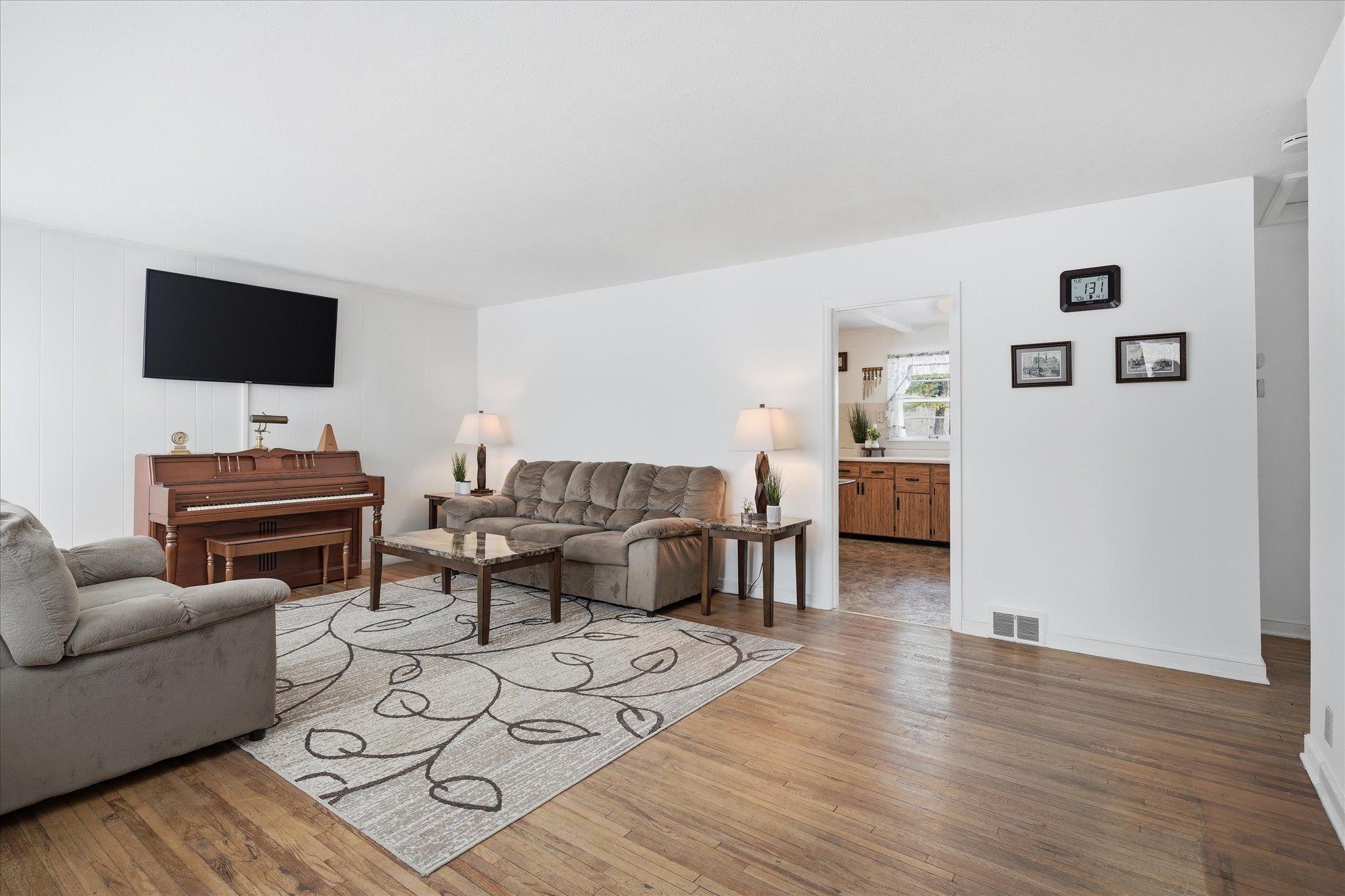 400 Mill Street Excelsior, MN 55331 - Photo 8 of 39