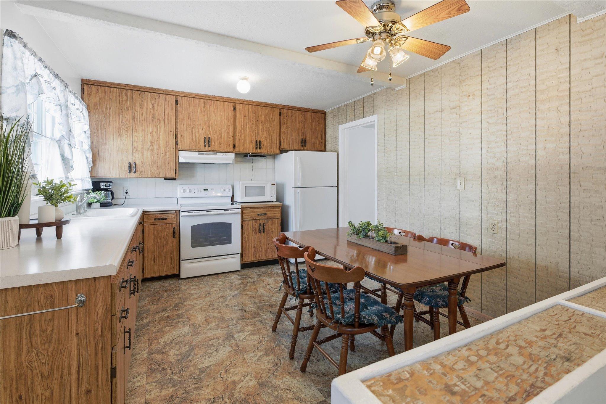 400 Mill Street Excelsior, MN 55331 - Photo 9 of 39