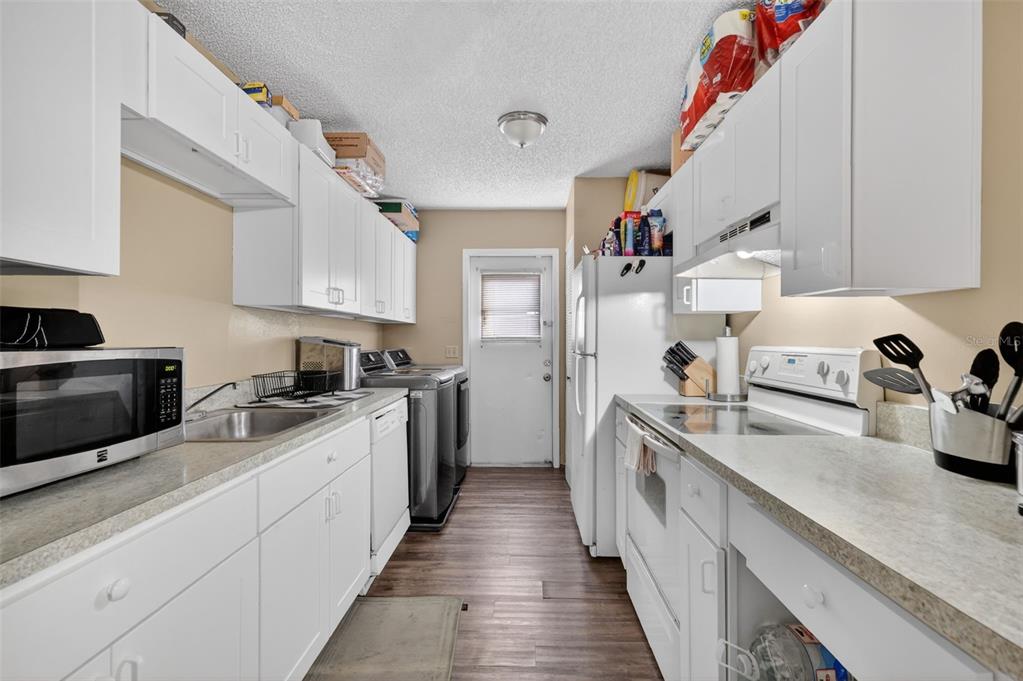 30136 Tavares Ridge Boulevard, Unit 30136 Tavares, FL 32778 - Photo 6 of 18