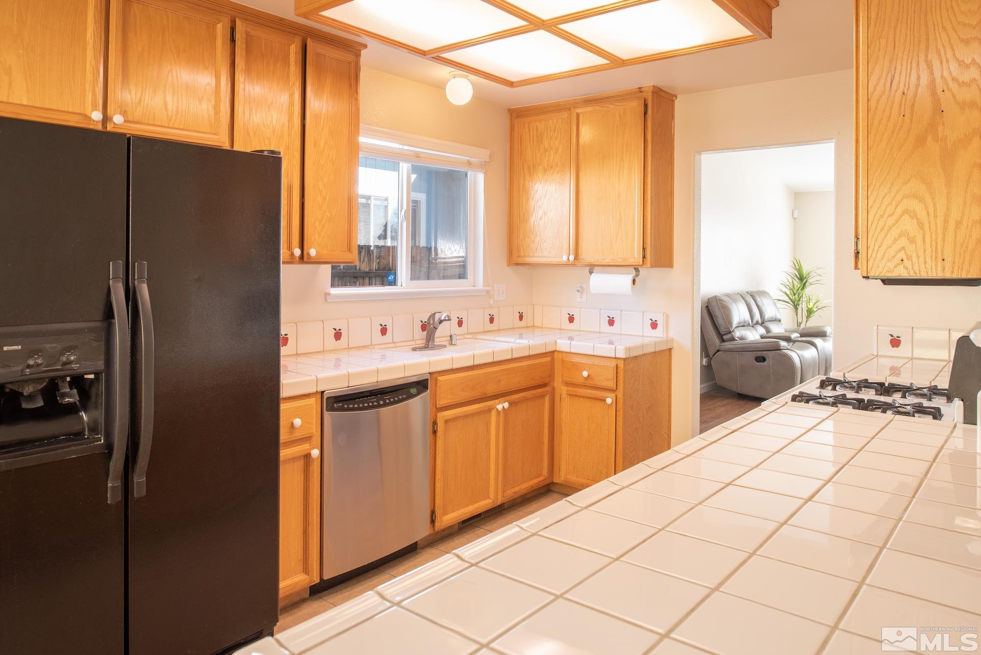 3313 Epic Avenue Reno, NV 89512 - Photo 11 of 32 Photo 11