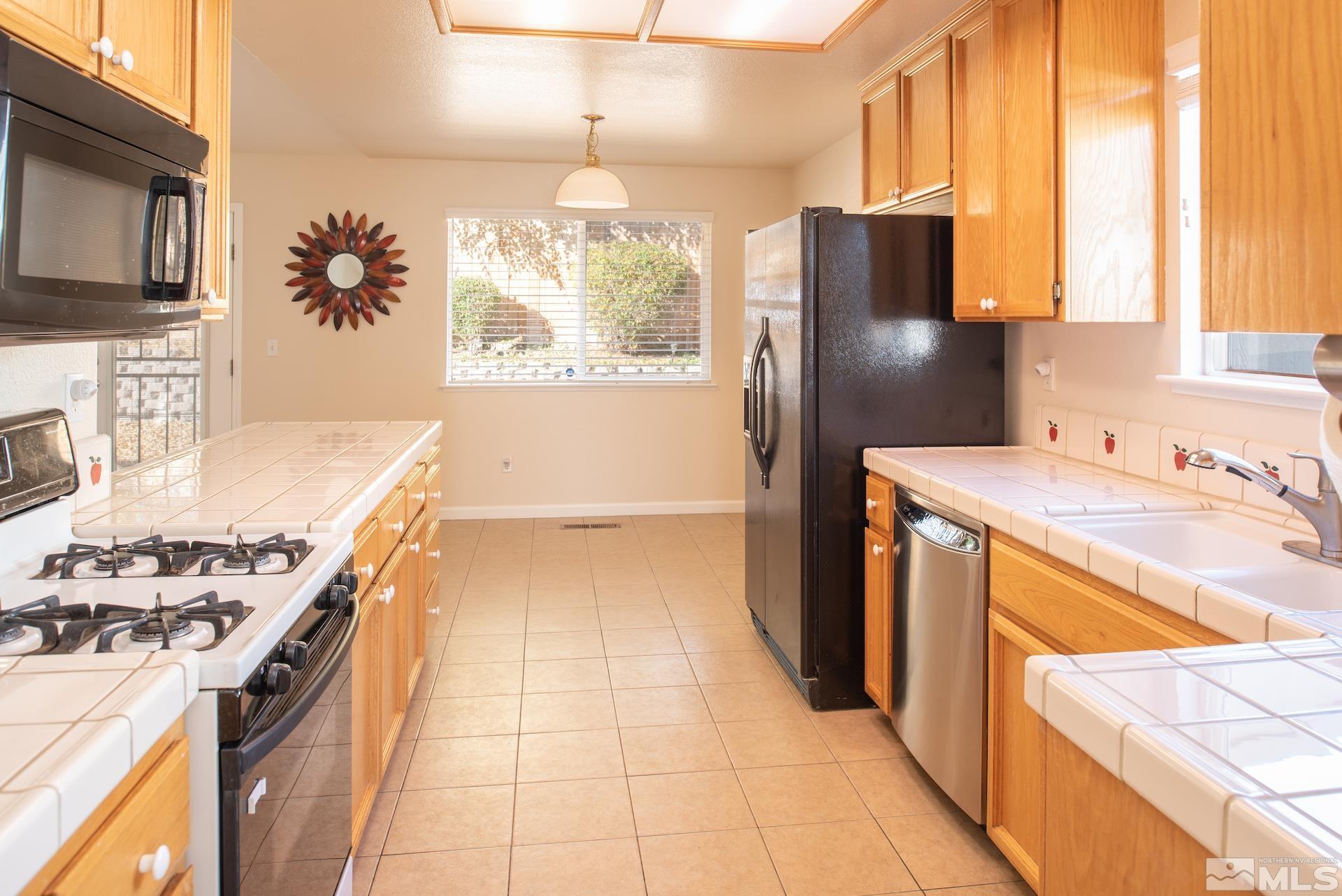 3313 Epic Avenue Reno, NV 89512 - Photo 12 of 32 Photo 12