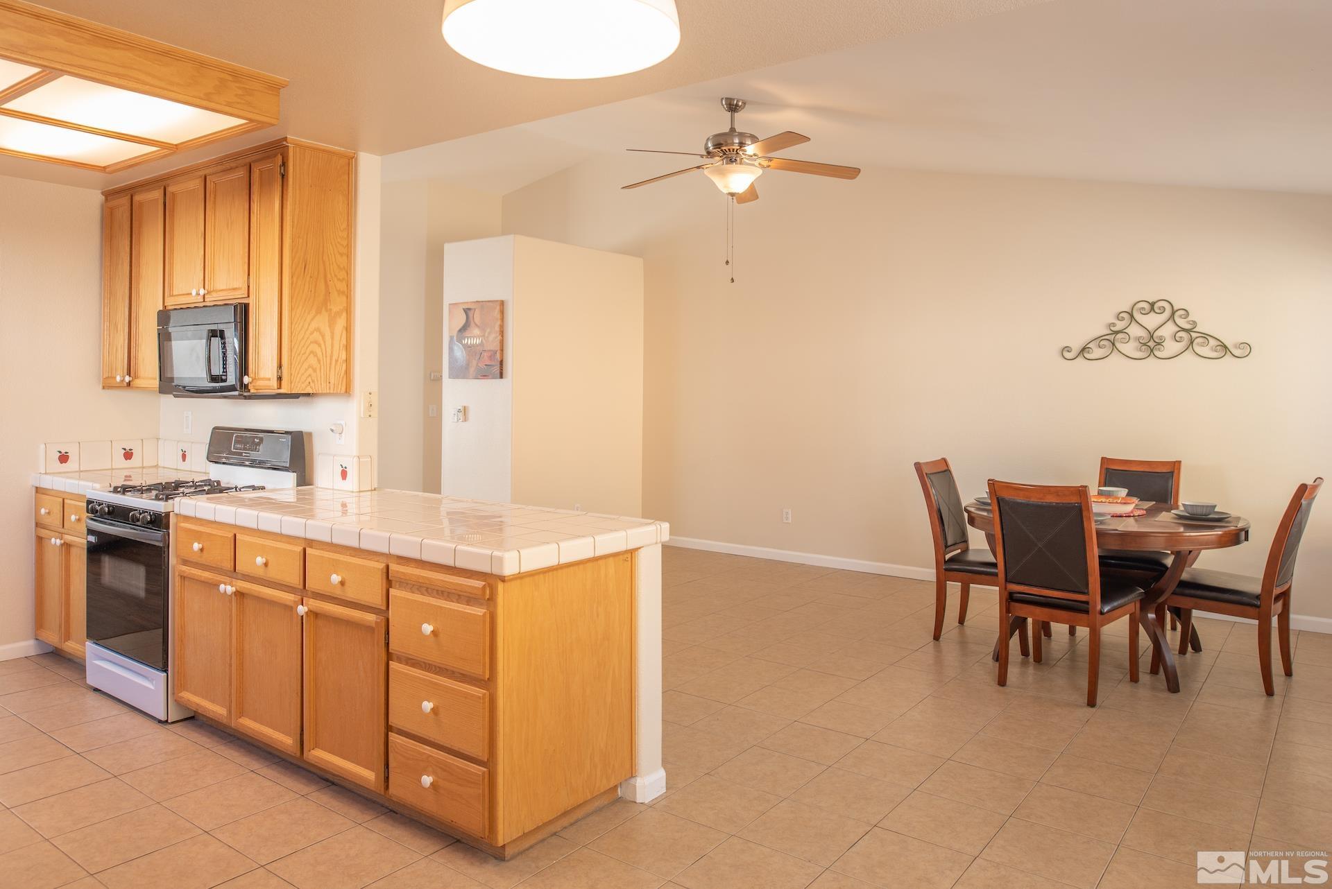 3313 Epic Avenue Reno, NV 89512 - Photo 9 of 32 Photo 9