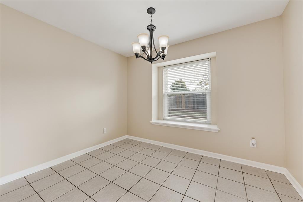 526 Morningside Court Midlothian, TX 76065 - Photo 13 of 24