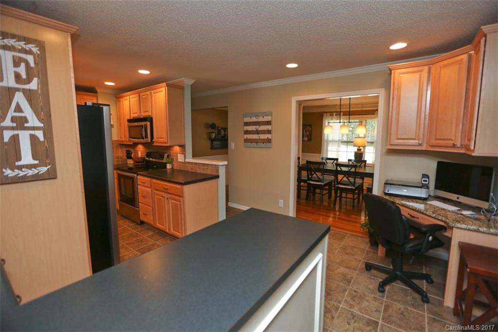 6556 Miller Road Kannapolis, NC 28081 - Photo 7 of 23